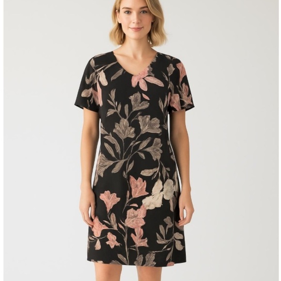 Nicole Miller Dresses & Skirts - Floral Linen Blend Dress